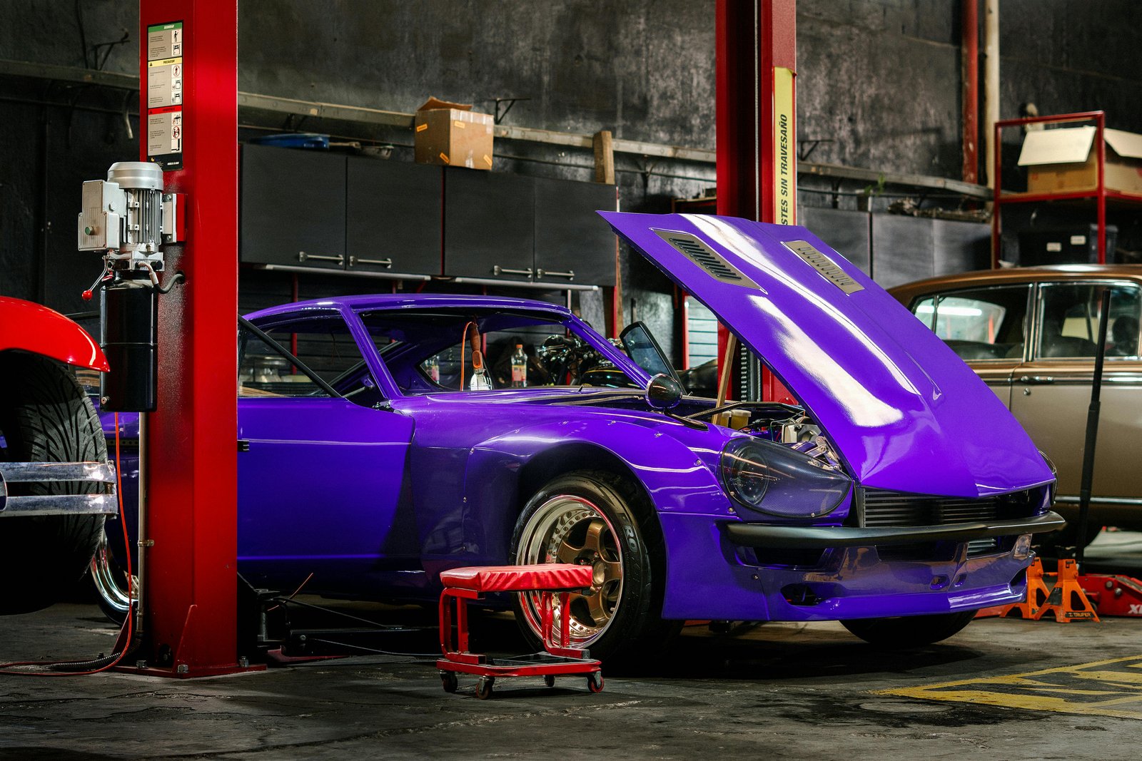 Car Workshop Background